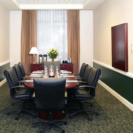 Sheraton Suites Philadelphia Airport 