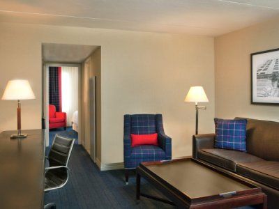 Sheraton Airport 4*