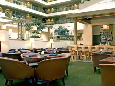 Hotel Sheraton Airport 4*